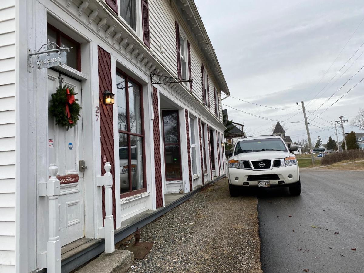 Harbor House Hotel By Umaniii In Jonesport Maine Bagian luar foto