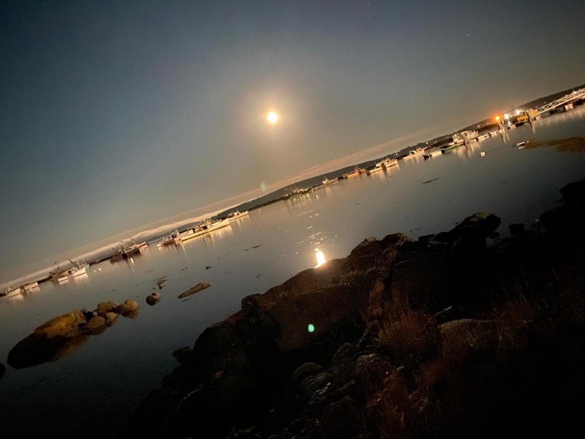 Harbor House Hotel By Umaniii In Jonesport Maine Bagian luar foto